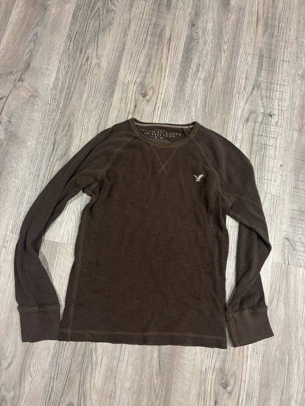 American Eagle Outfitters Thermal Shirt Size M Brown Long Sleeve